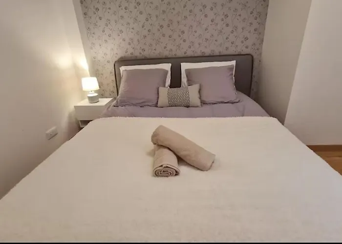 4- Hypercentre, Free Parking, Clim, Wifi, Netflix